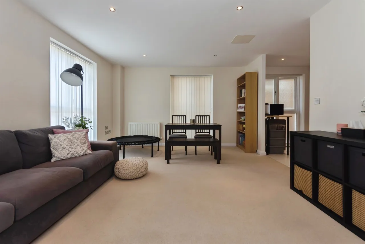 Waterside, Shirley, Solihull, photo 5