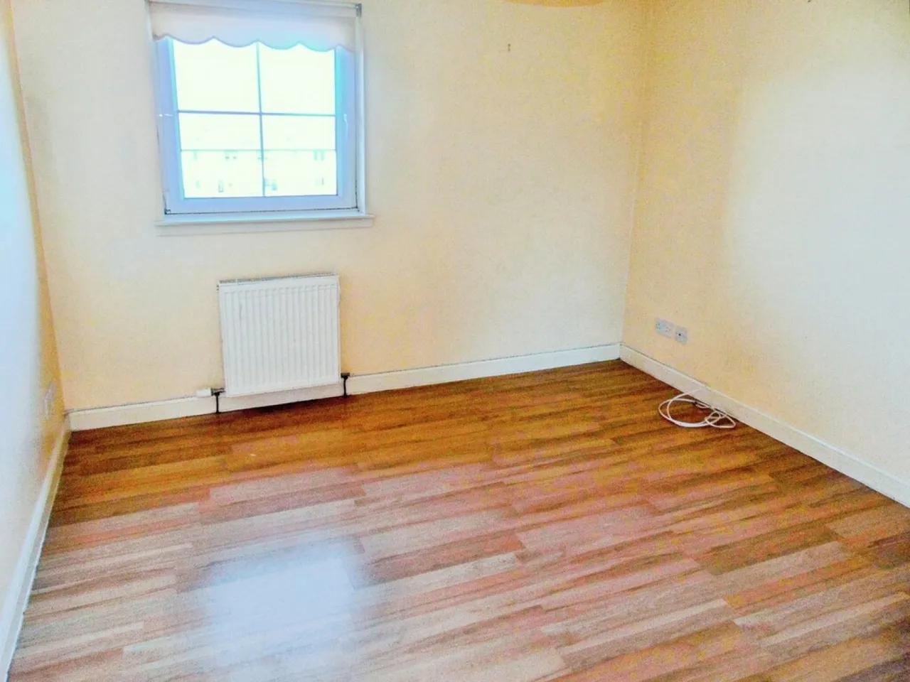 Munro Court, West Calder, EH55, photo 4