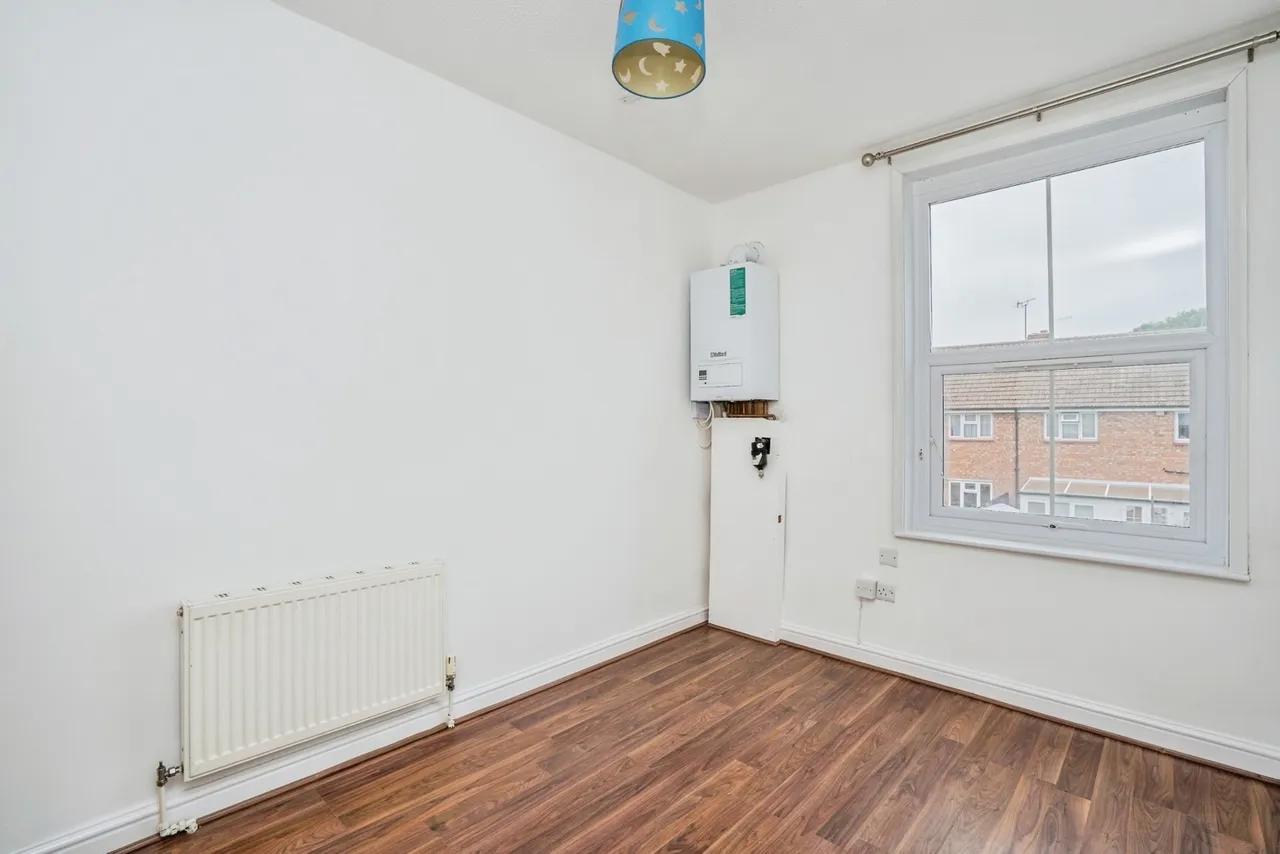 Agincourt Road, Portsmouth, PO2, photo 17