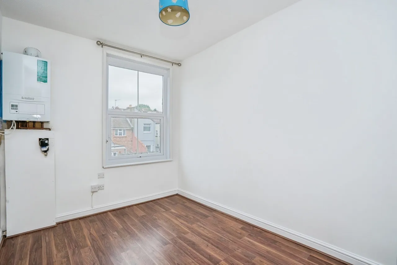 Agincourt Road, Portsmouth, PO2, photo 16