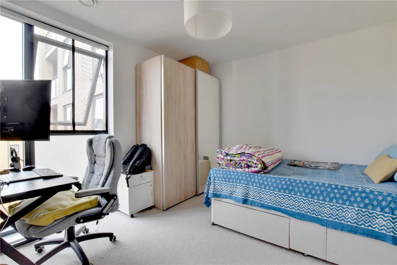 Larkwood Avenue, Greenwich, SE10, photo 9