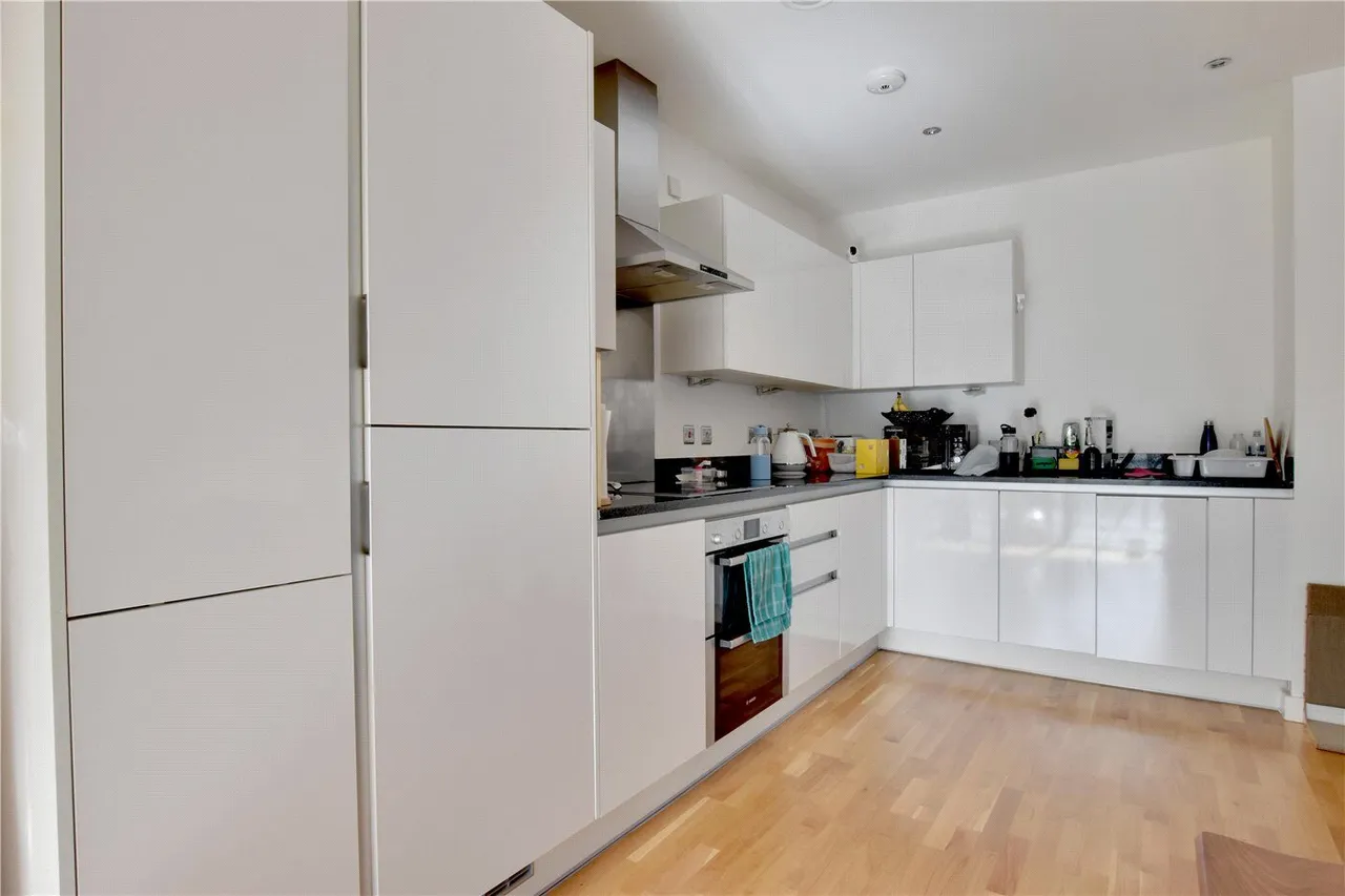 Larkwood Avenue, Greenwich, SE10, photo 12
