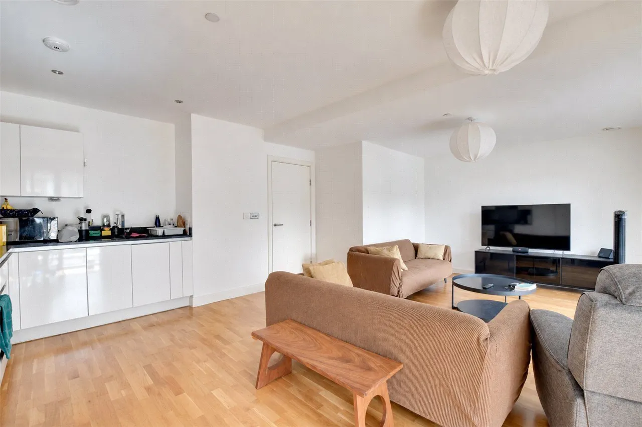 Larkwood Avenue, Greenwich, SE10, photo 14