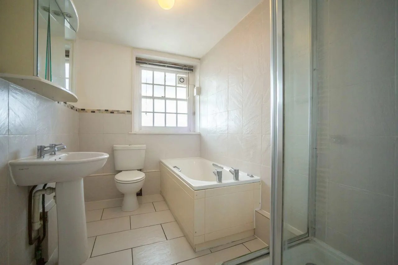 Tunbridge Wells, Kent, TN4 8BB, photo 9