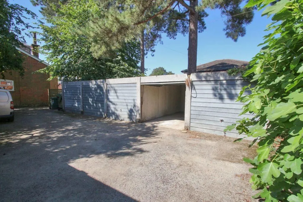 Tunbridge Wells, Kent, TN4 8BB, photo 13
