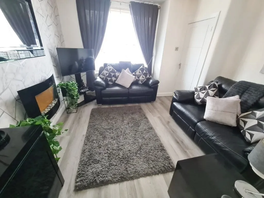 Thankerton Avenue, Audenshaw, M34, photo 8