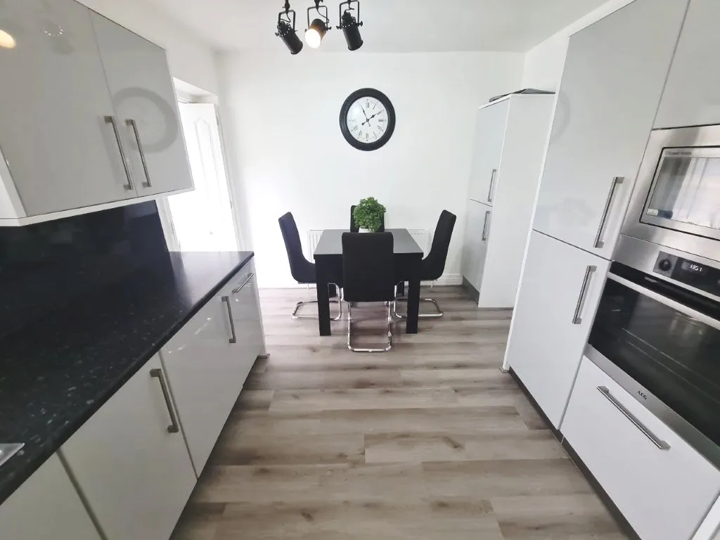 Thankerton Avenue, Audenshaw, M34, photo 7