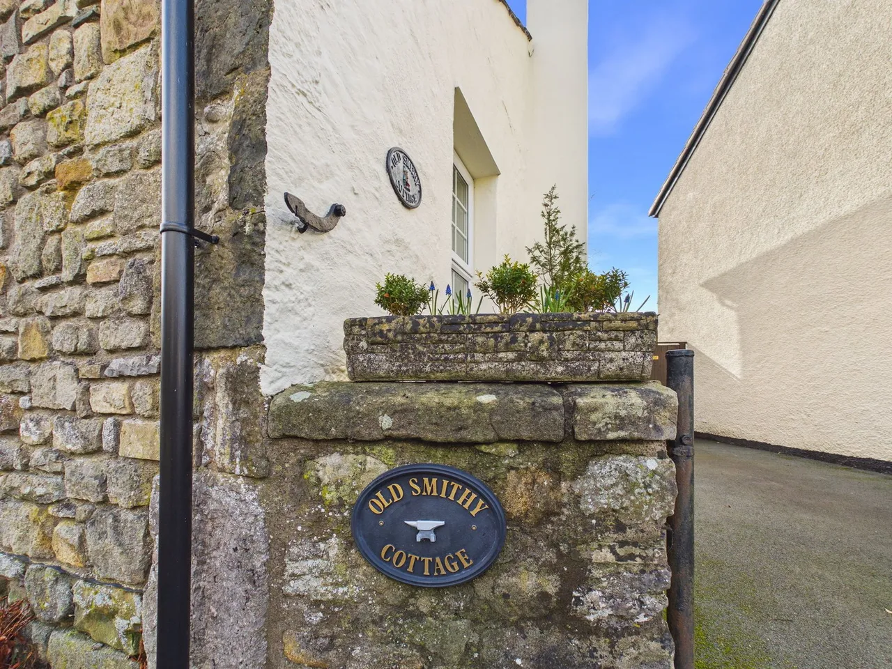 Old Smithy Cottage, Priest Hutton, LA6, photo 21