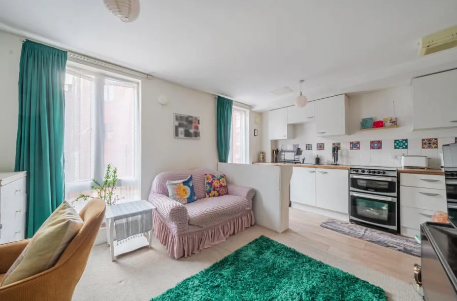 1 bed flat for sale, The Square, Chester, CH1