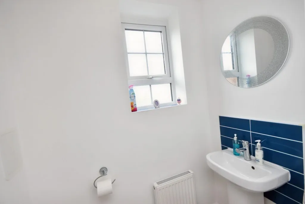 Harrison Road, Harlestone, photo 17