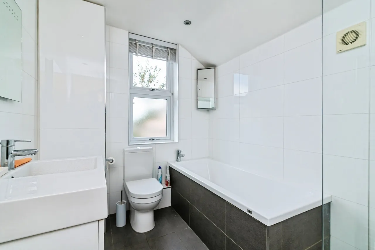 Portland Road, West Bridgford, NG2, photo 11