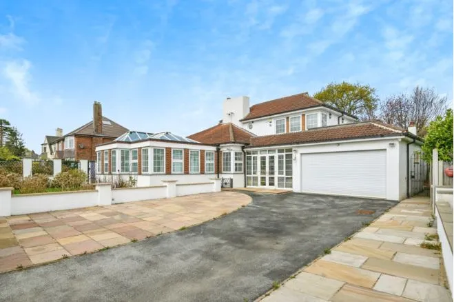 Ancaster Road, Leeds, LS16, photo 42