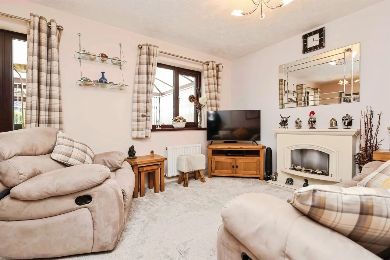 Tyzack Close, Brierley Hill, DY5, photo 5
