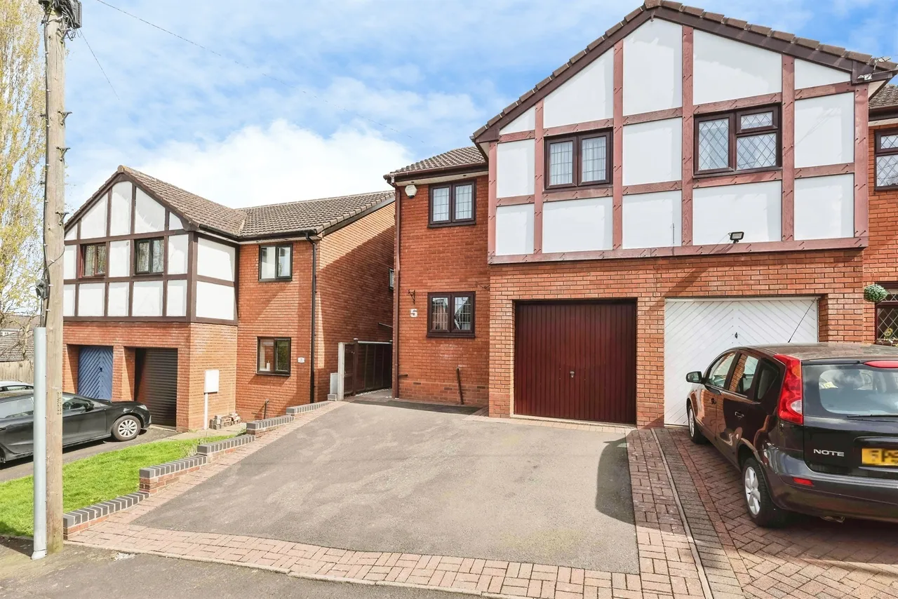 Tyzack Close, Brierley Hill, DY5, photo 20