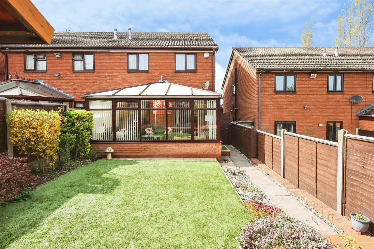 Tyzack Close, Brierley Hill, DY5, photo 2