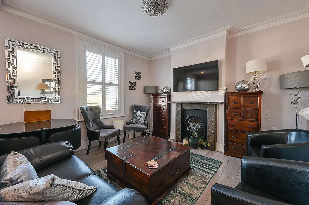 Surbiton, KT6, photo 2