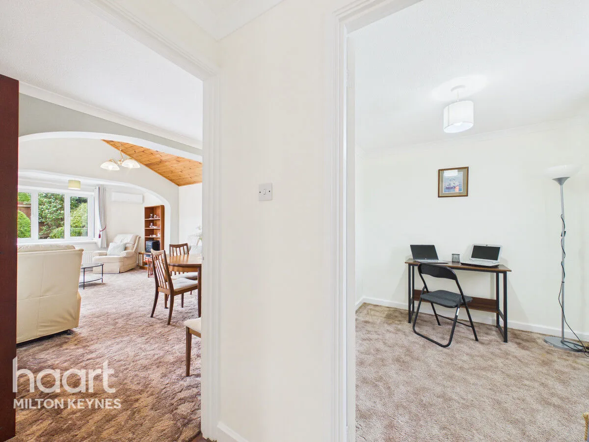 Ramsay Close, Bradwell, MK13, photo 6
