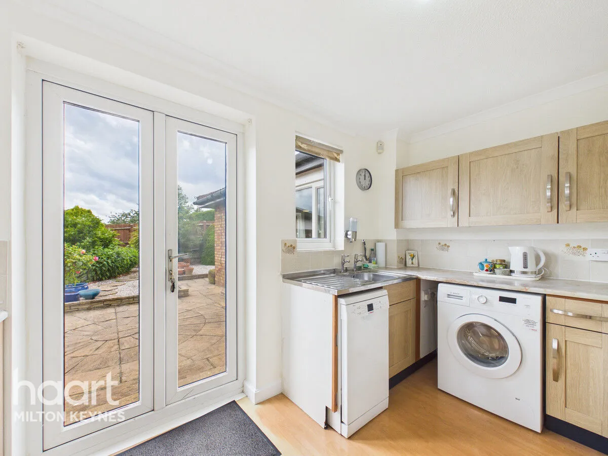 Ramsay Close, Bradwell, MK13, photo 3
