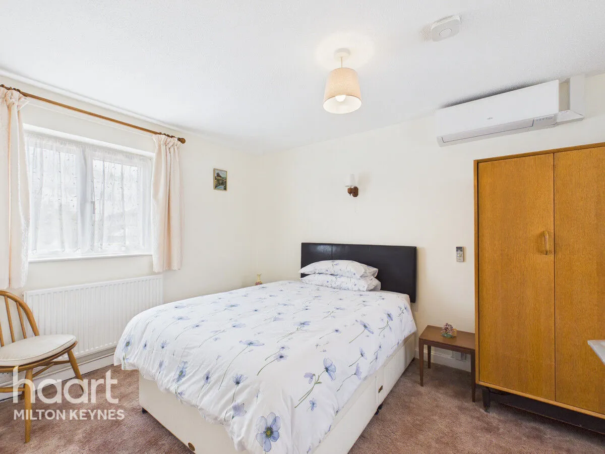Ramsay Close, Bradwell, MK13, photo 13