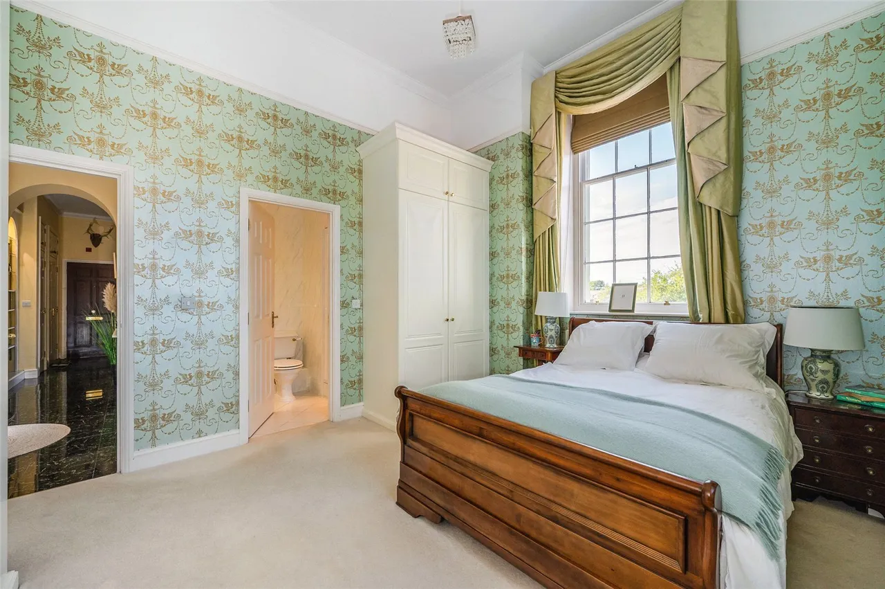King George Gardens, Chichester, PO19, photo 7