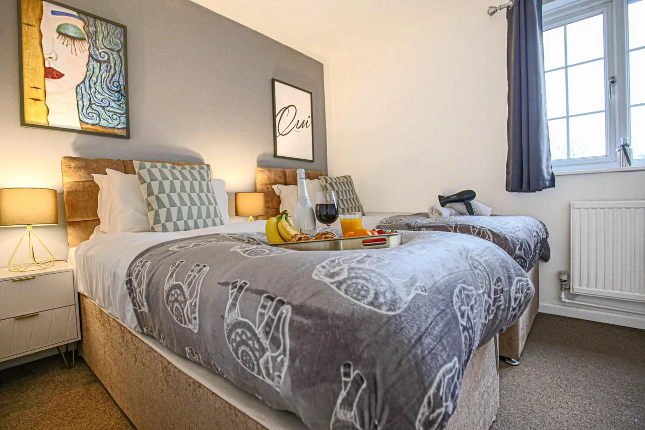 Petworth, Milton Keynes, MK8, photo 15
