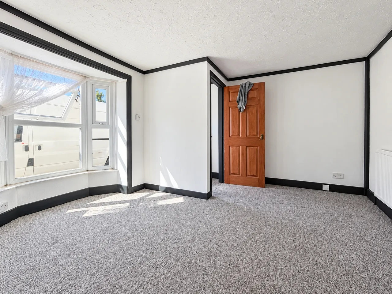 Charlotte Square, Margate, CT9, photo 4