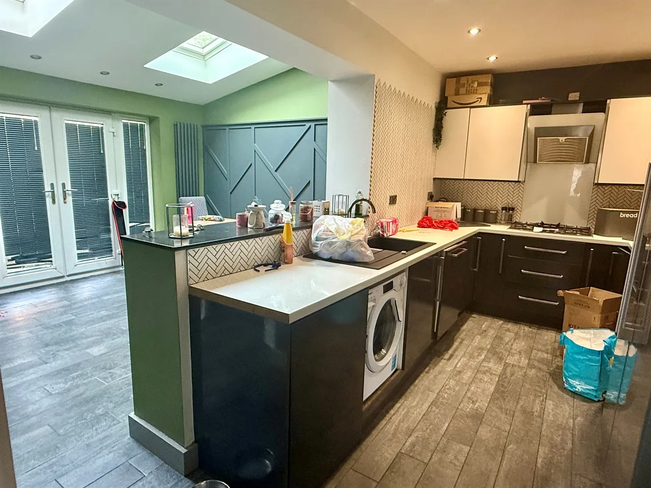 St. James Crescent, Pudsey, LS28, photo 4