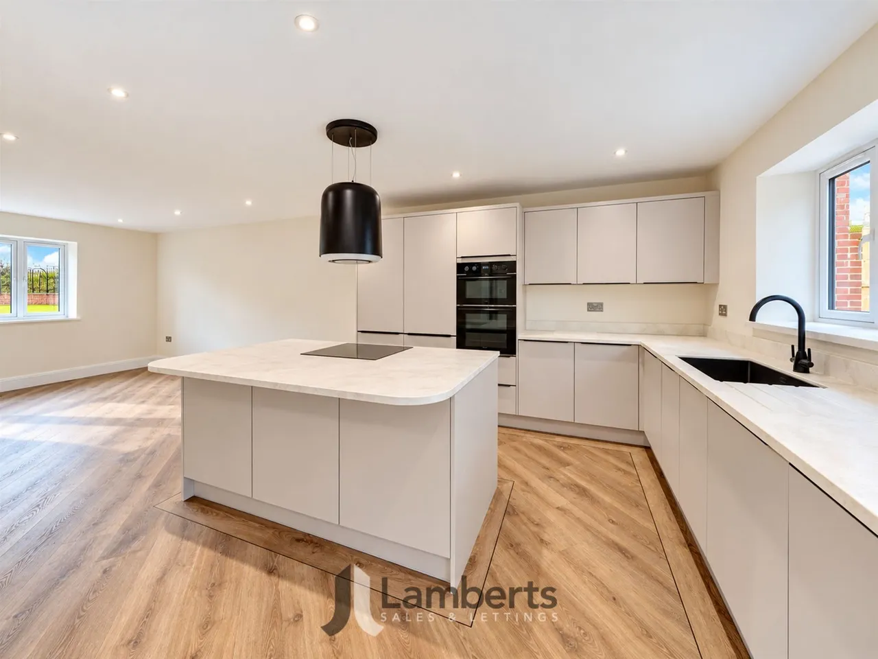 Pumphouse Lane, Redditch, photo 12