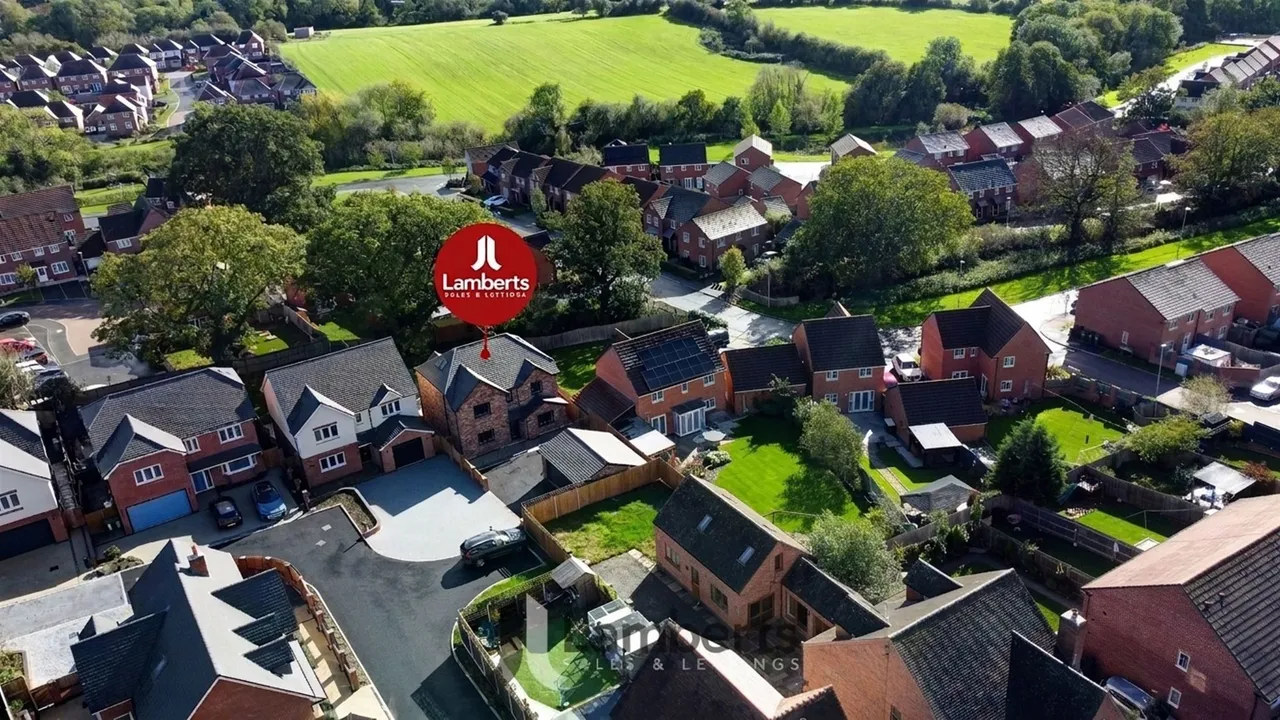 Pumphouse Lane, Redditch, photo 42