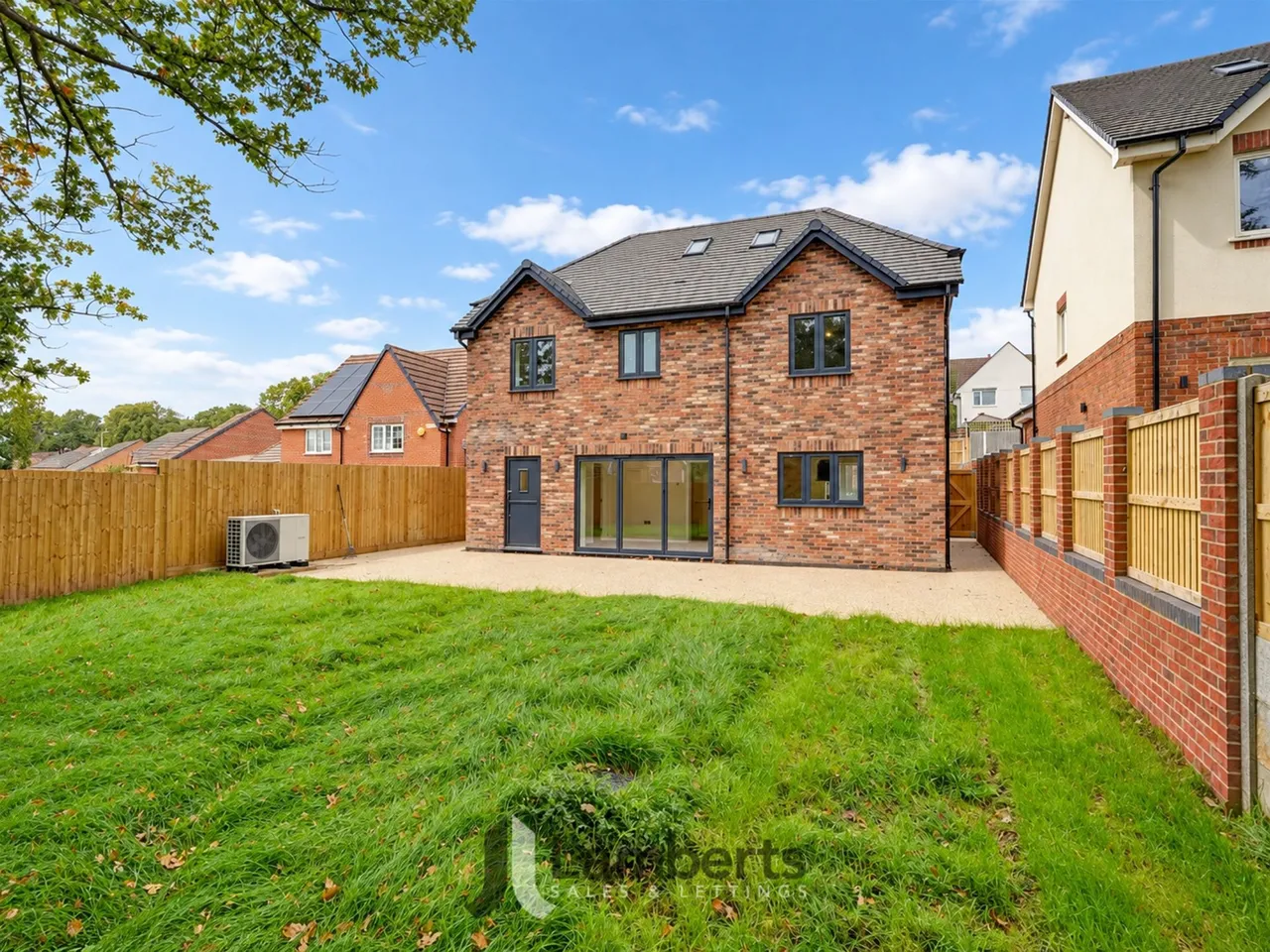 Pumphouse Lane, Redditch, photo 31
