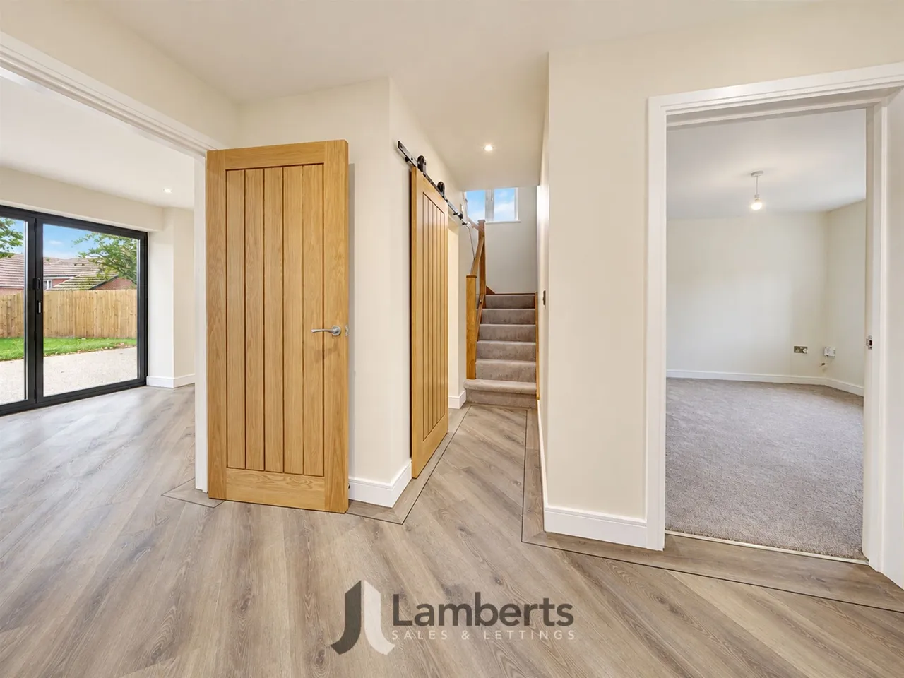 Pumphouse Lane, Redditch, photo 3