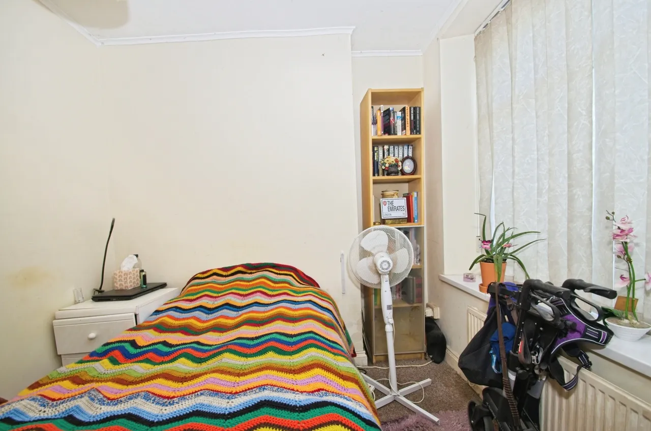 Powells Terrace, New Tredegar, NP24, photo 13