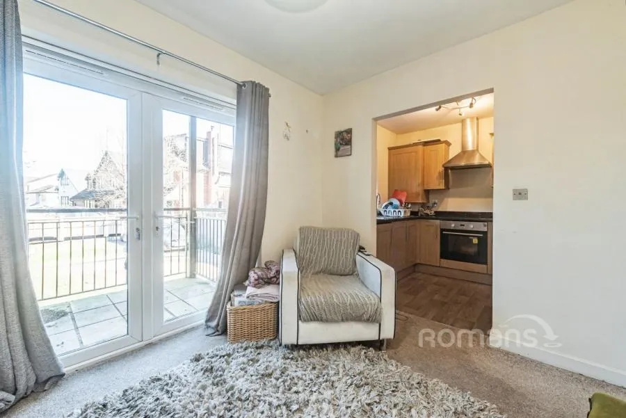 Mapledurham Drive, Purley on Thames, RG8, photo 4