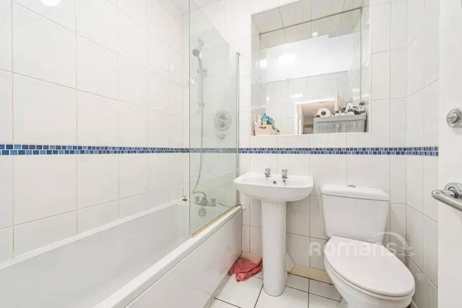 Mapledurham Drive, Purley on Thames, RG8, photo 7