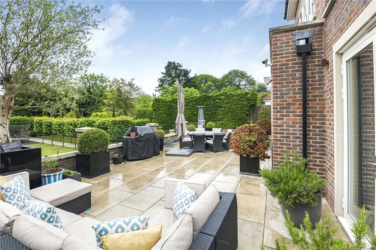 Oakleigh Avenue, Whetstone, London, N20 9JJ, photo 52