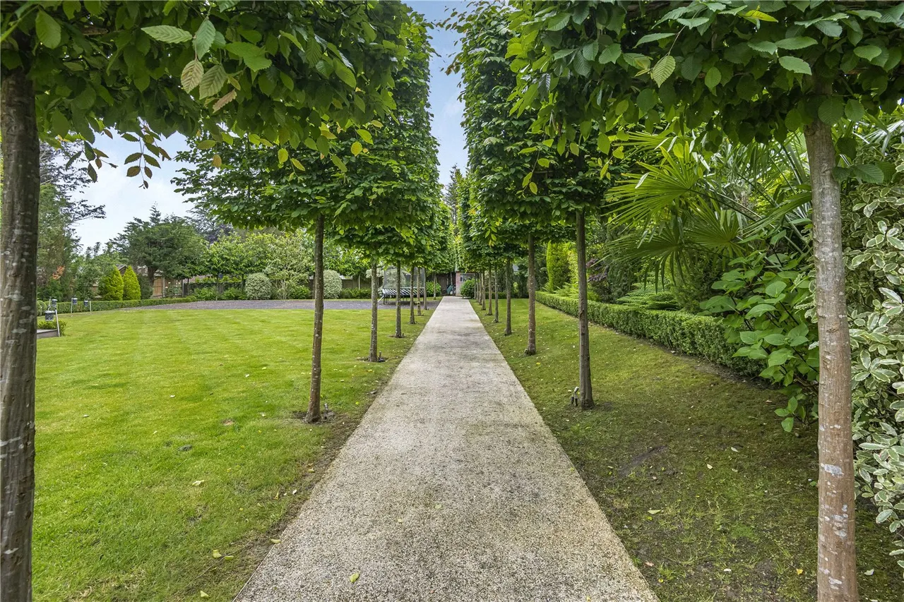 Oakleigh Avenue, Whetstone, London, N20 9JJ, photo 53