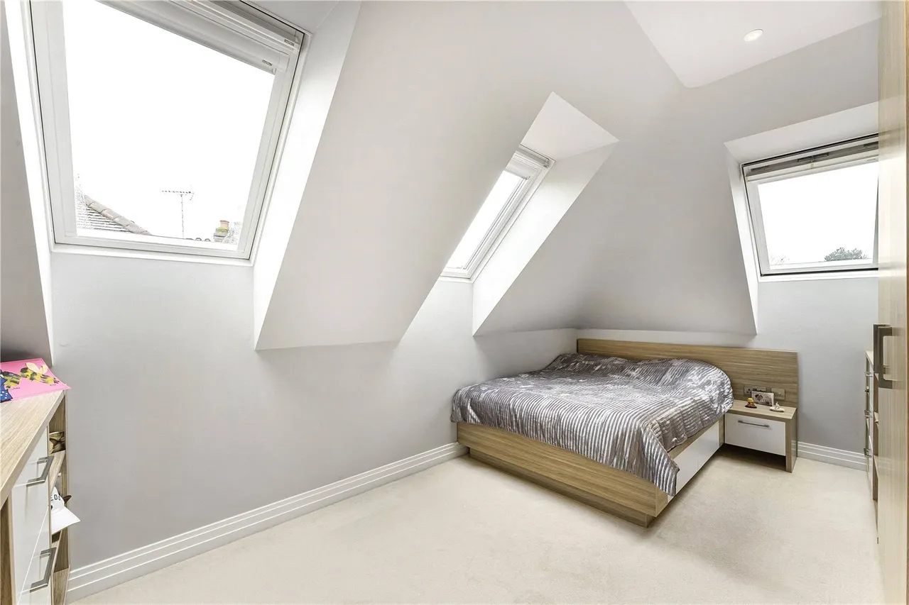 Oakleigh Avenue, Whetstone, London, N20 9JJ, photo 35