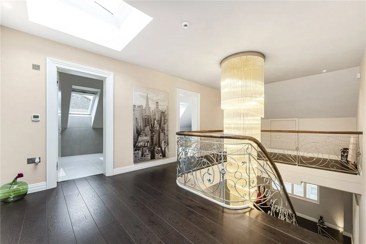 Oakleigh Avenue, Whetstone, London, N20 9JJ, photo 30