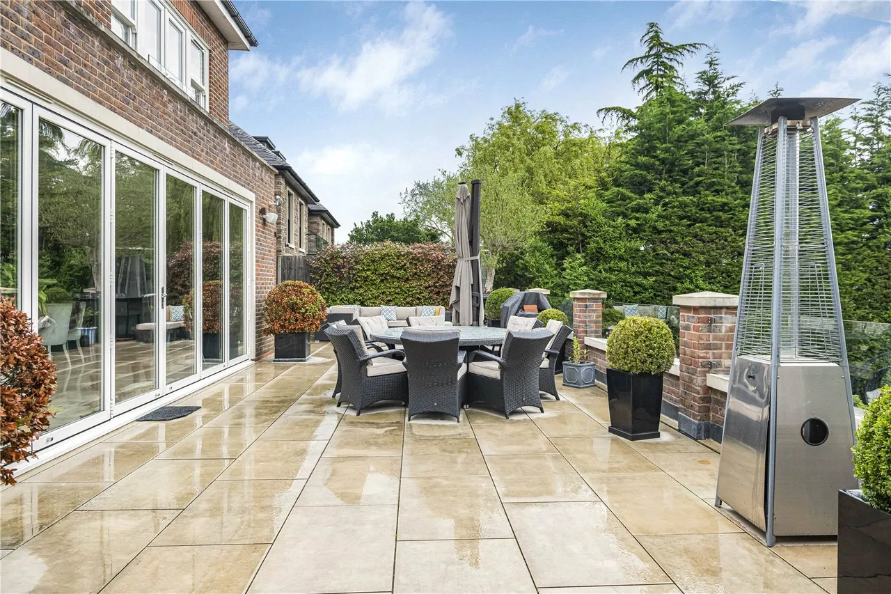 Oakleigh Avenue, Whetstone, London, N20 9JJ, photo 47