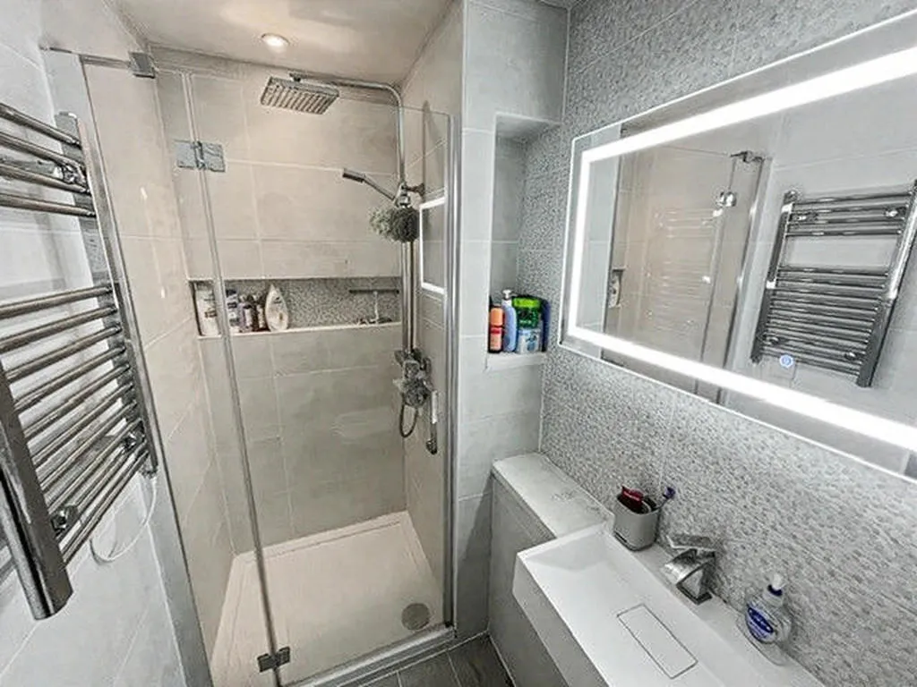 Holly Place, High Wycombe, HP11, photo 8