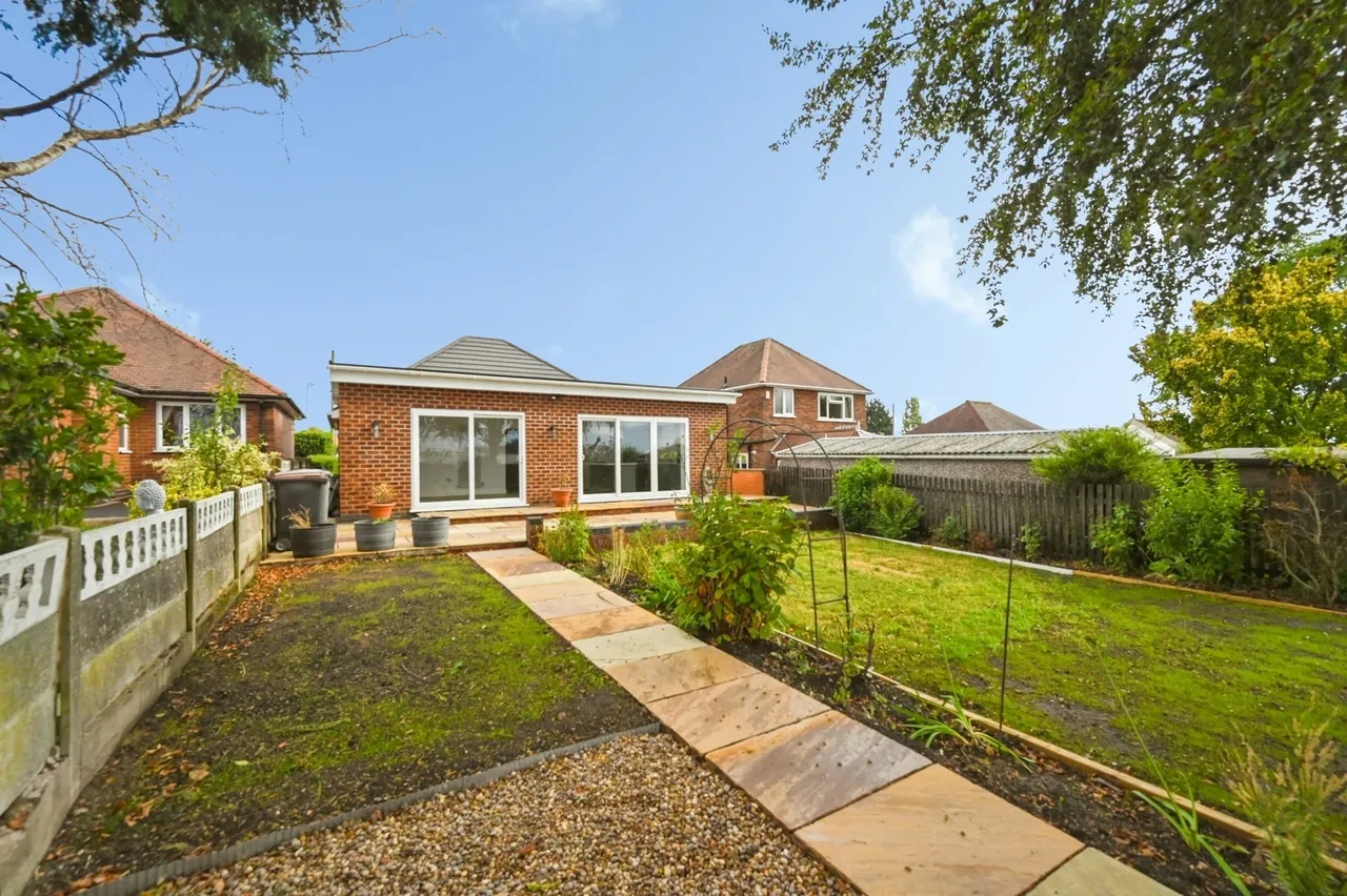 Mansfield Road, Selston, Nottingham, Nottinghamshire, NG16, photo 12