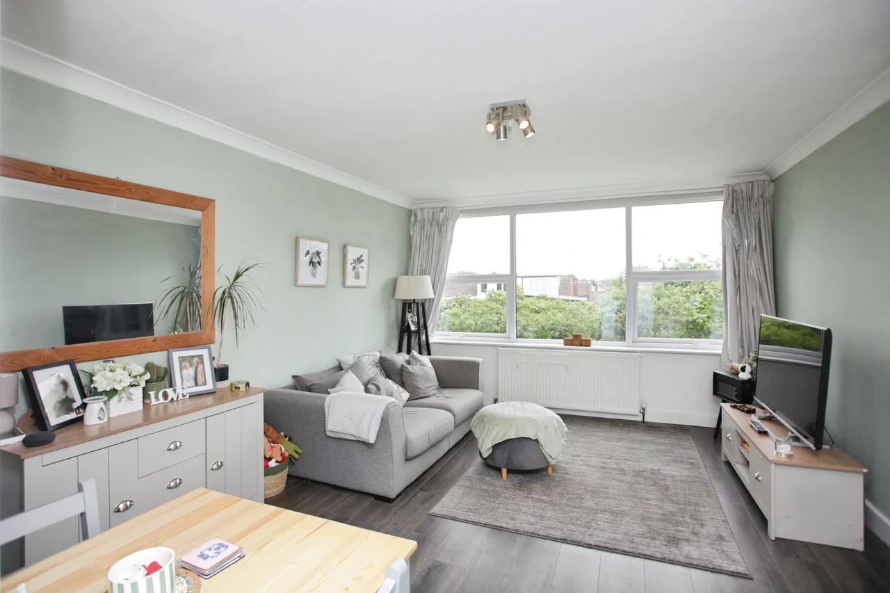 Ash Court, Rugby, CV22, photo 2