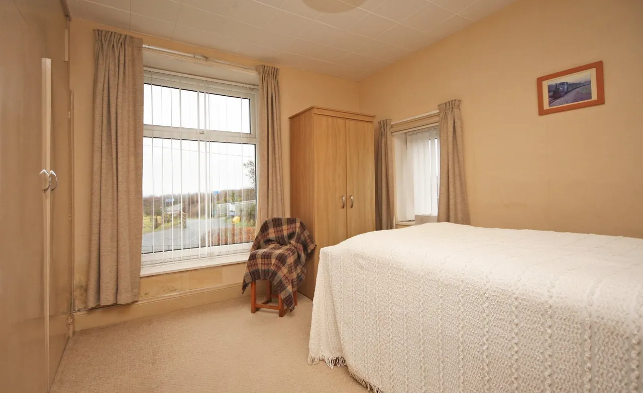 Clynnog Road, Penygroes, photo 8