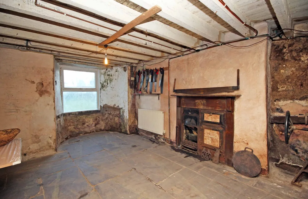 Clynnog Road, Penygroes, photo 11