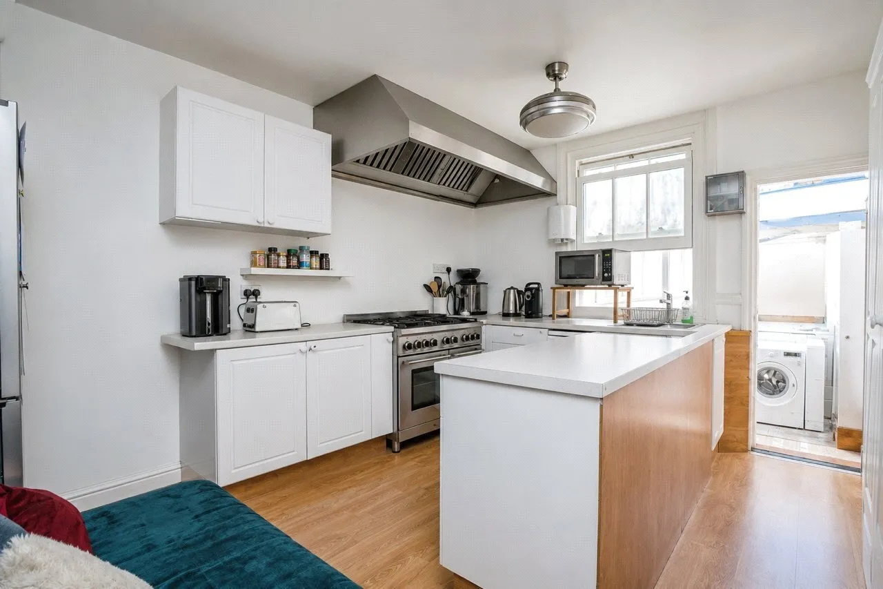 Bellevue Terrace, Southsea, PO5, photo 14