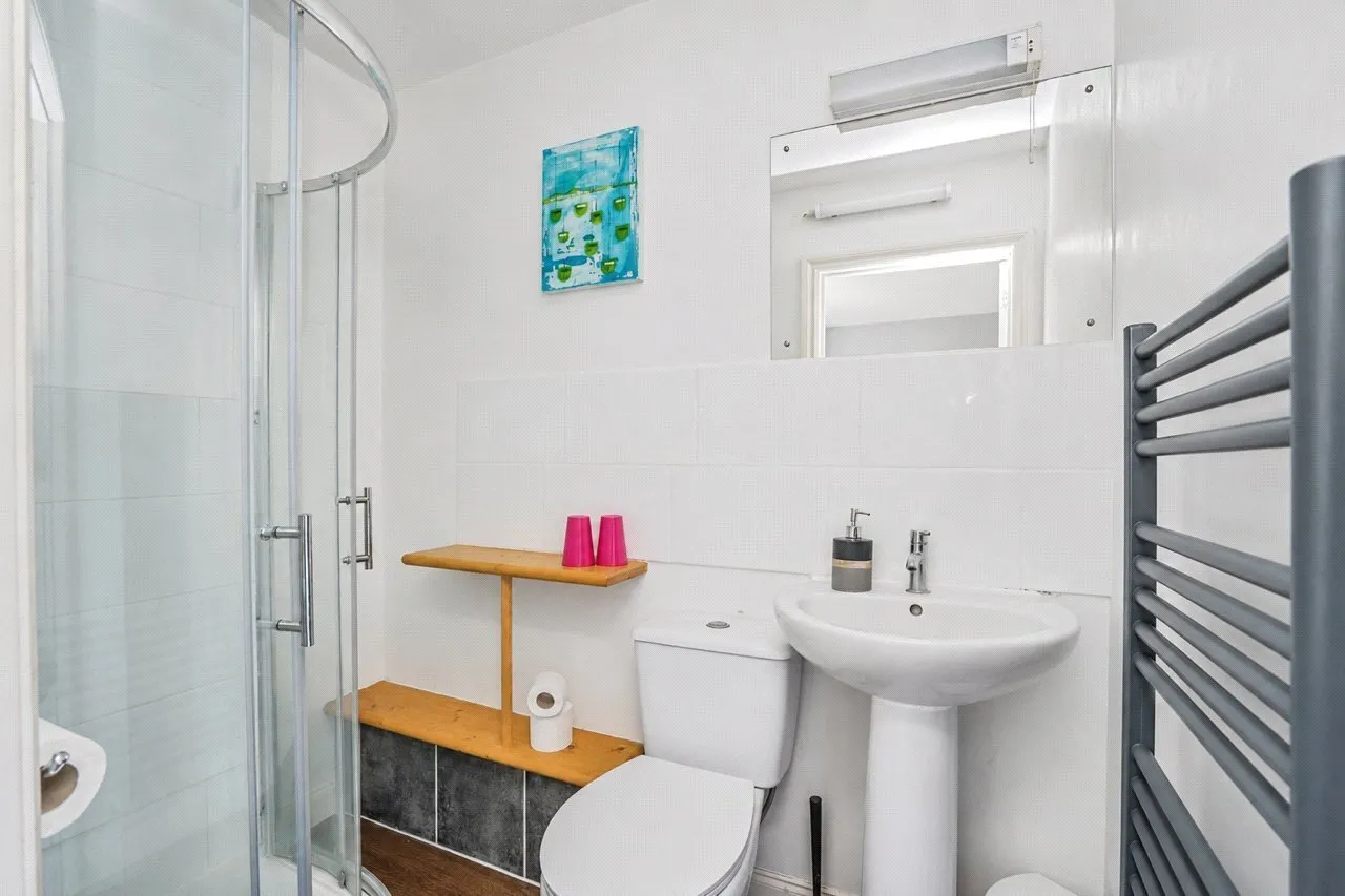 Bellevue Terrace, Southsea, PO5, photo 13
