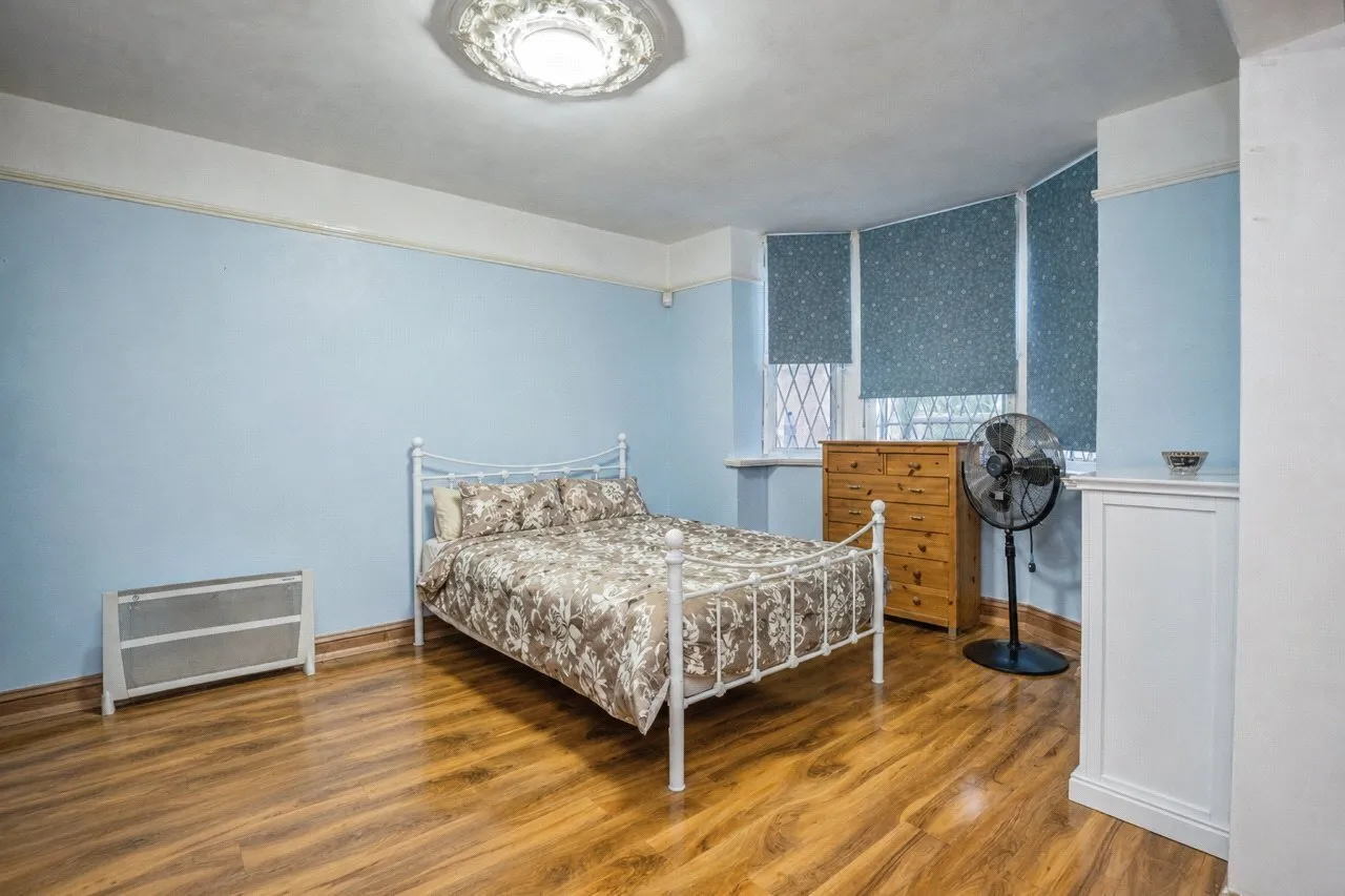 Bellevue Terrace, Southsea, PO5, photo 17