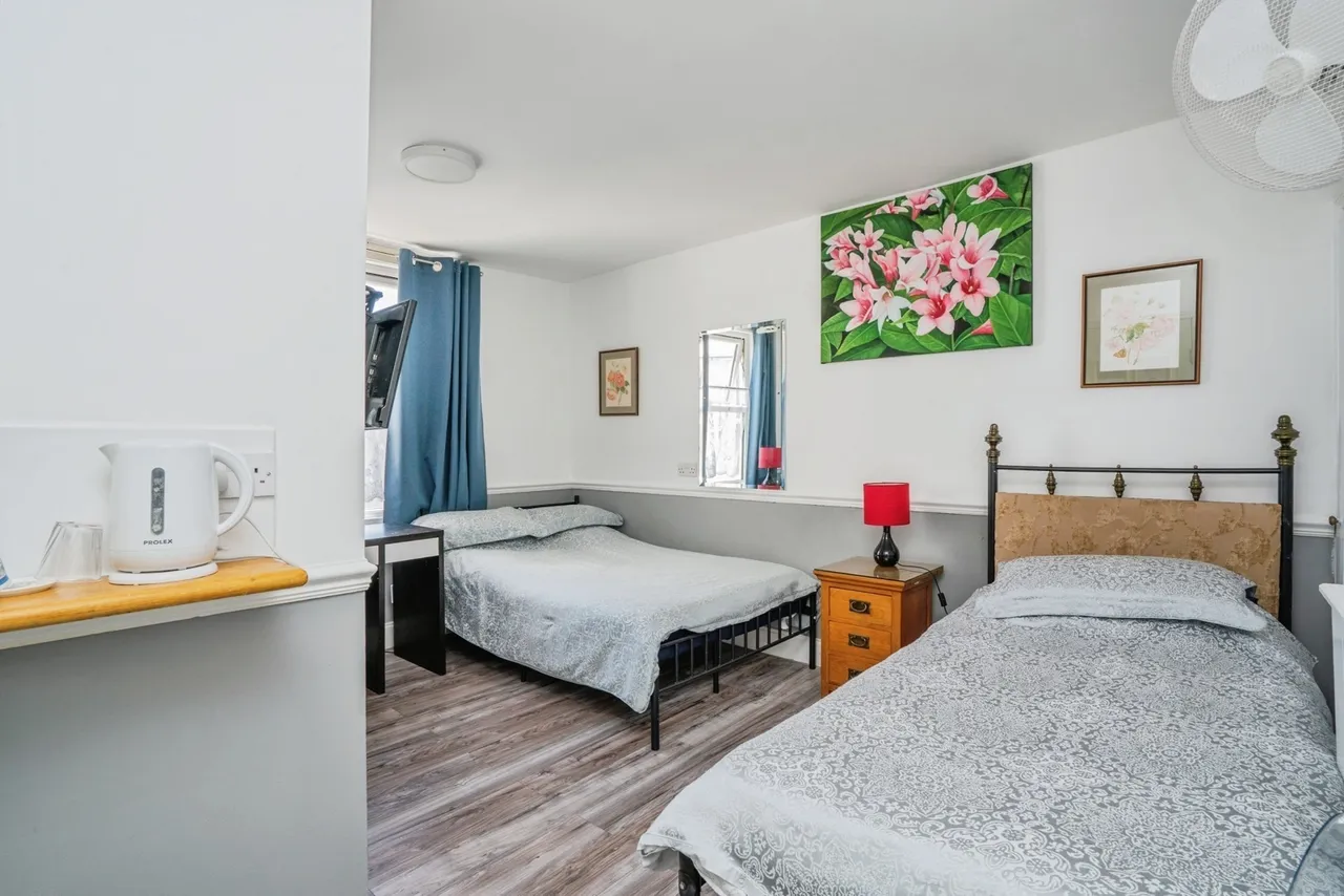 Bellevue Terrace, Southsea, PO5, photo 9