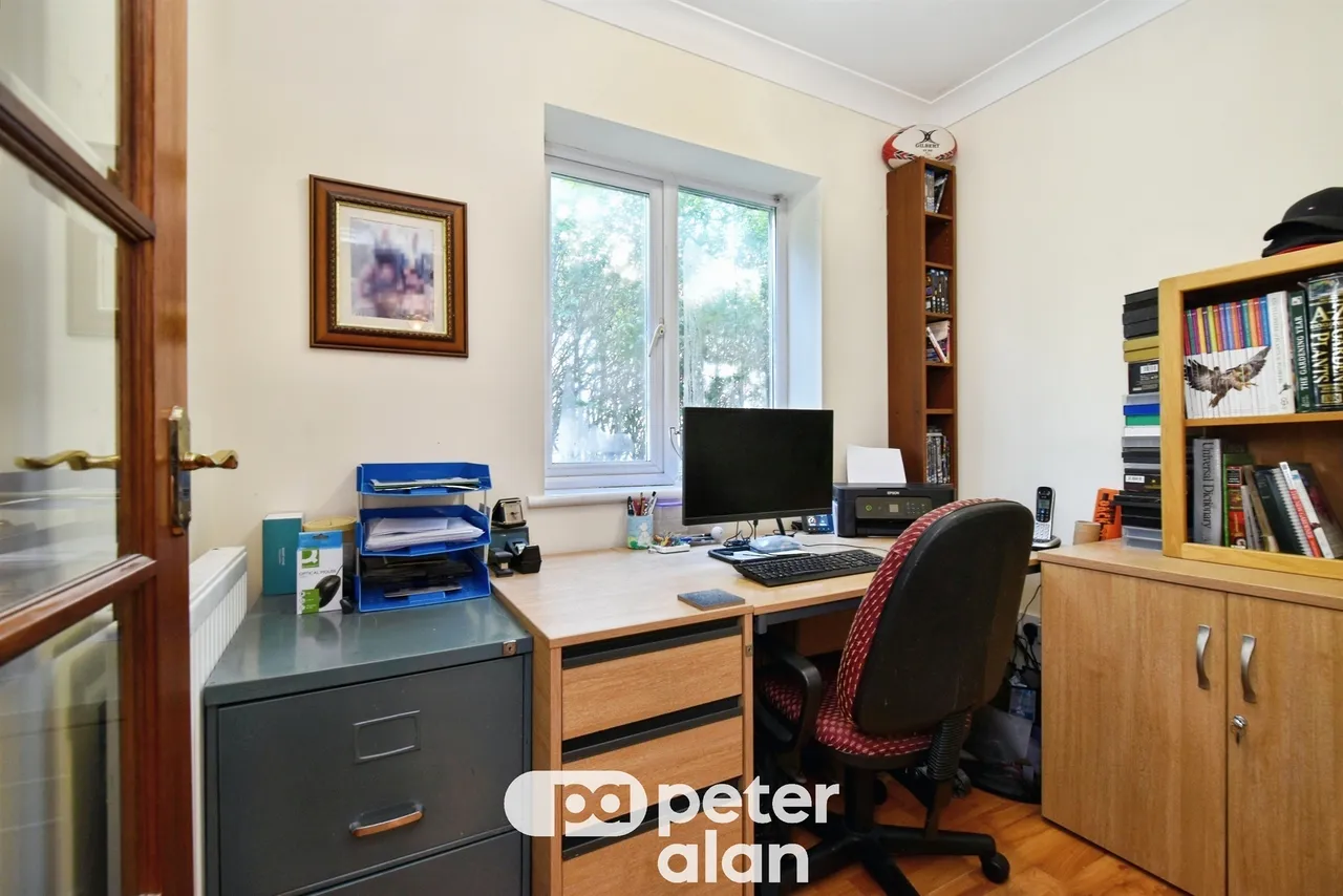 Hirwaun Road, Aberdare, CF44, photo 8