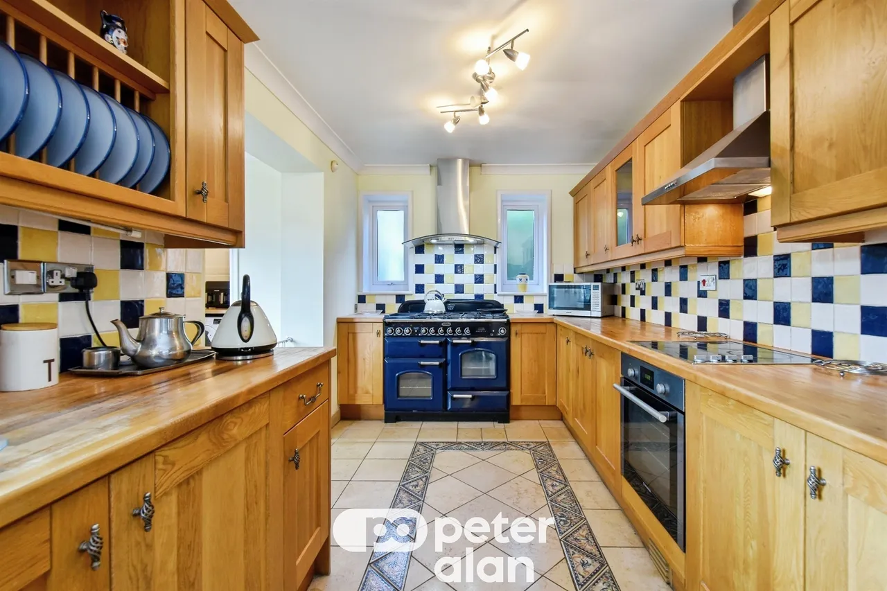 Hirwaun Road, Aberdare, CF44, photo 13